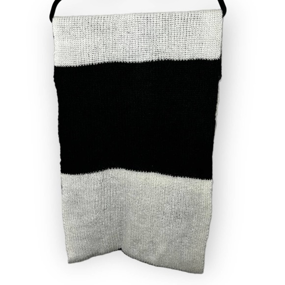 Michael Michael Kors Black & White Color Block Knit Cowl, Infinity Scarf - Picture 7 of 10